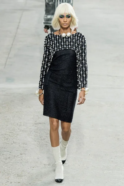 Look 61